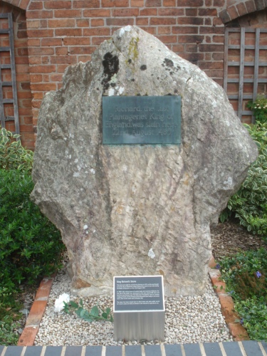 Richard III Stone of Remembrance (IWM WMA 58484, ©IWM 2013)